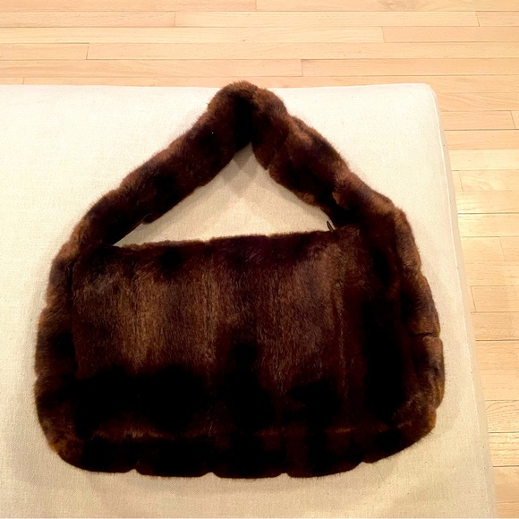 MAREI 1998 - POPPY FAUX FUR HANDBAG (brand new with dust bag) - Picture 4 of 5